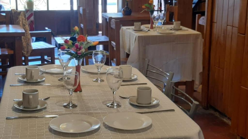 Alojamiento Curru Leuvu Bariloche Hotell Eksteriør bilde