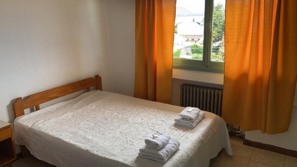 Alojamiento Curru Leuvu Bariloche Hotell Eksteriør bilde
